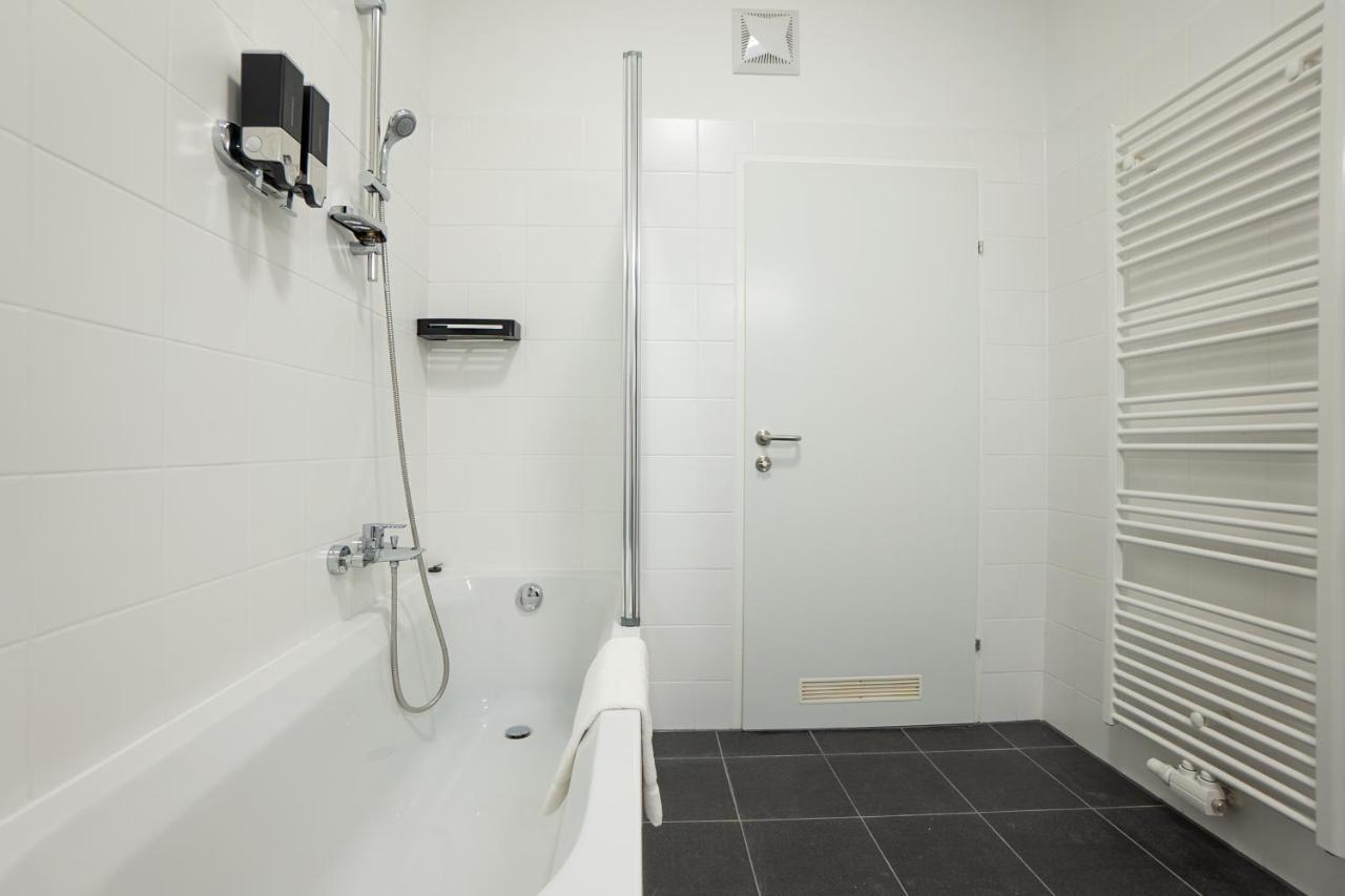 Brand-new With A Breathtaking Design Located Right Near Belvedere Castle, 15 Minutes From Centre Apartament Viena