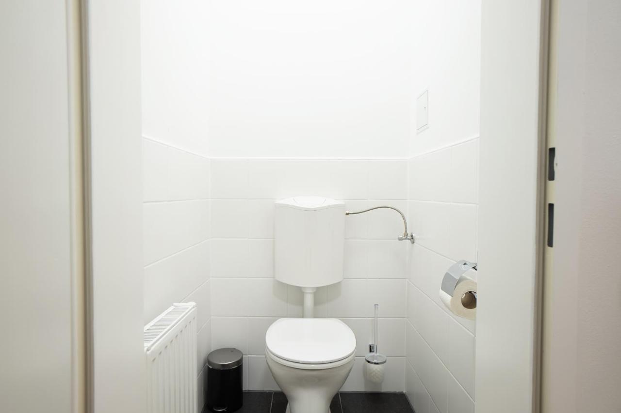 Brand-new With A Breathtaking Design Located Right Near Belvedere Castle, 15 Minutes From Centre Apartament Viena